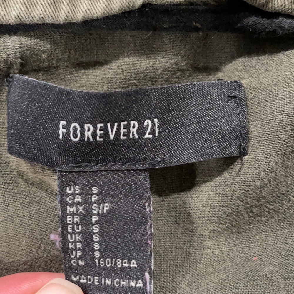 Green jacket - Picture 2 of 5